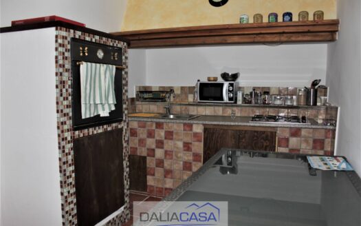 CASA SINGOLA IN VENDITA FORMIA