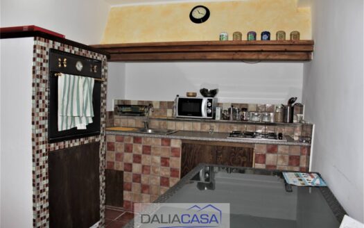 CASA SINGOLA IN VENDITA FORMIA