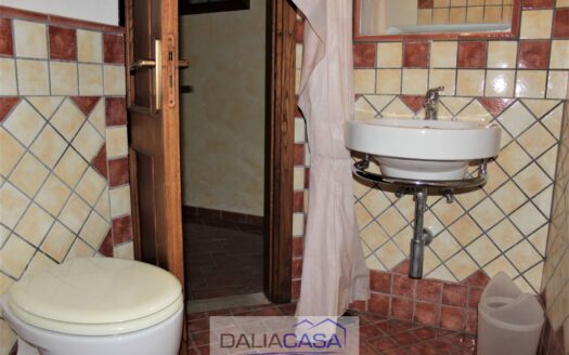 CASA SINGOLA IN VENDITA FORMIA