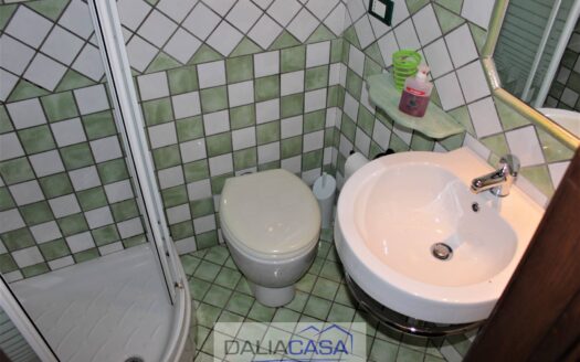 CASA SINGOLA IN VENDITA FORMIA