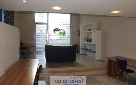 LOCALE COMMERCIALE IN AFFITTO FORMIA