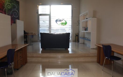 LOCALE COMMERCIALE IN AFFITTO FORMIA