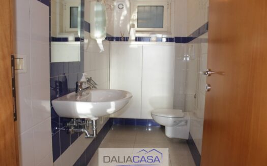 LOCALE COMMERCIALE IN AFFITTO FORMIA