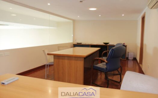LOCALE COMMERCIALE IN AFFITTO FORMIA