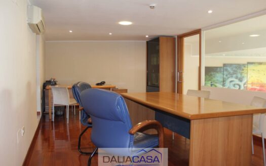 LOCALE COMMERCIALE IN AFFITTO FORMIA