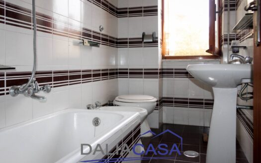 CASA SINGOLA IN VENDITA CASTELFORTE