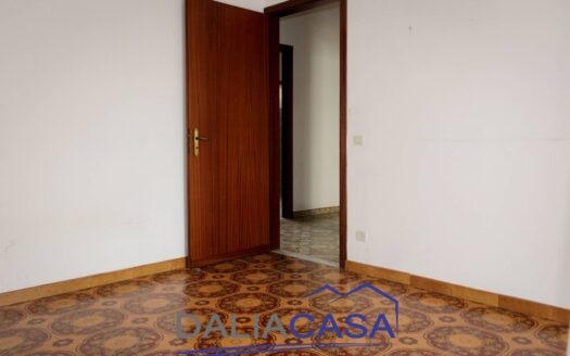 CASA SINGOLA IN VENDITA CASTELFORTE