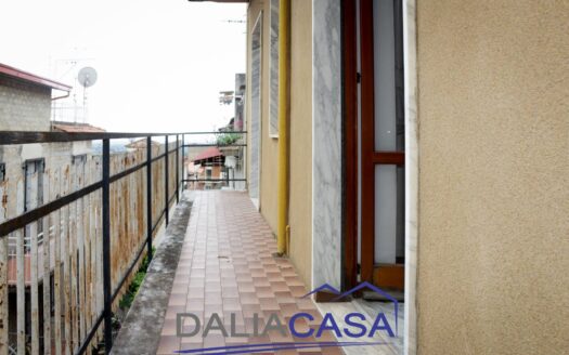 CASA SINGOLA IN VENDITA CASTELFORTE