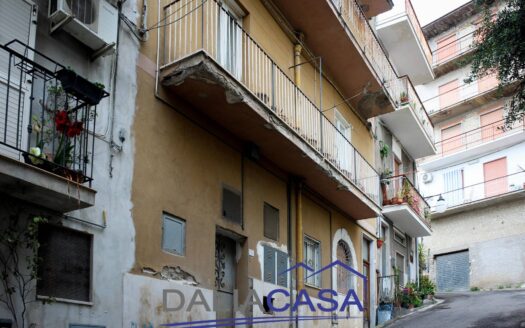 CASA SINGOLA IN VENDITA CASTELFORTE