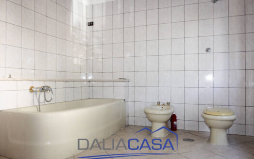 VILLA IN VENDITA FORMIA