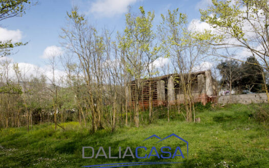 RUSTICO IN VENDITA SANTI COSMA E DAMIANO