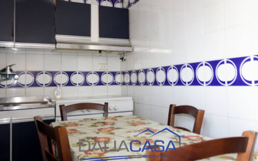 VILLETTA A SCHIERA IN VENDITA FORMIA