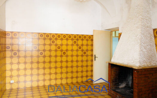 CASA SINGOLA IN VENDITA ITRI