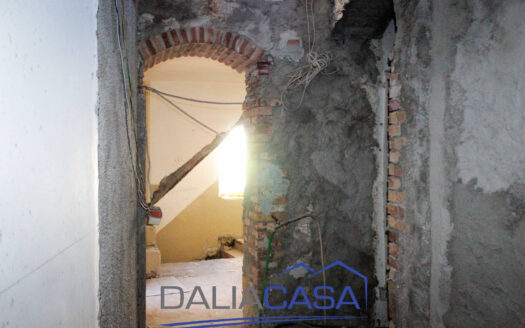 CASA SINGOLA IN VENDITA ITRI