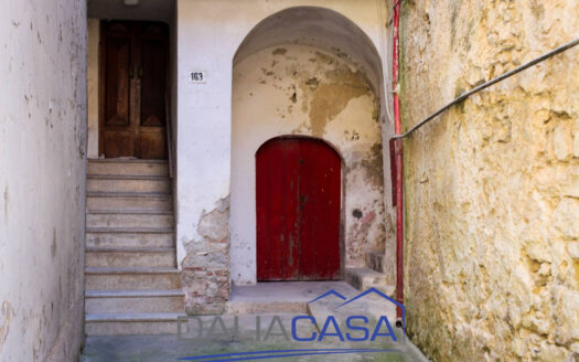 CASA SINGOLA IN VENDITA ITRI