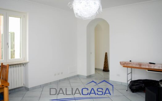 VILLA IN VENDITA MINTURNO