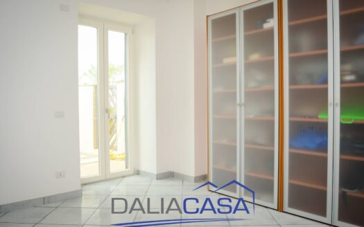 VILLA IN VENDITA MINTURNO