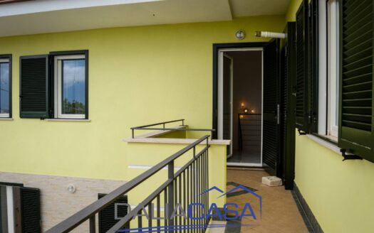 VILLA IN VENDITA MINTURNO