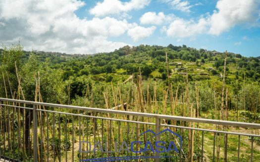 VILLA IN VENDITA MINTURNO