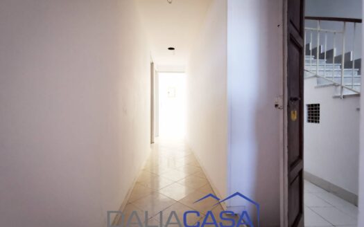 LOCALE COMMERCIALE IN AFFITTO FORMIA