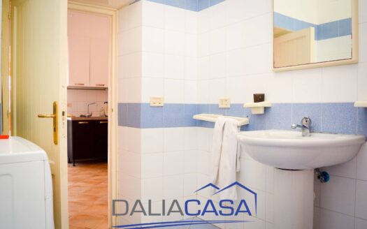 VILLA IN VENDITA VENTOTENE
