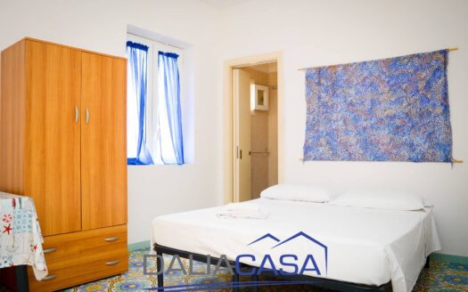 VILLA IN VENDITA VENTOTENE