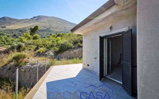 VILLA IN VENDITA ITRI