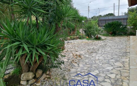 VILLA IN AFFITTO FORMIA