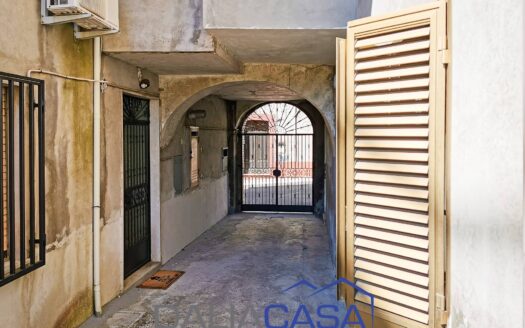 CASA SINGOLA IN VENDITA CASTELFORTE