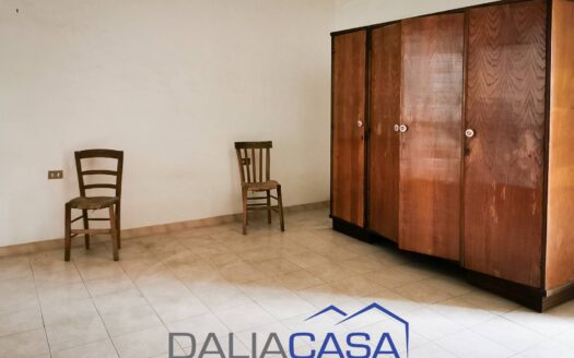 CASA SINGOLA IN VENDITA CASTELFORTE