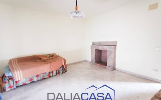 CASA SINGOLA IN VENDITA CASTELFORTE