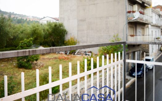 CASA SINGOLA IN VENDITA CASTELFORTE