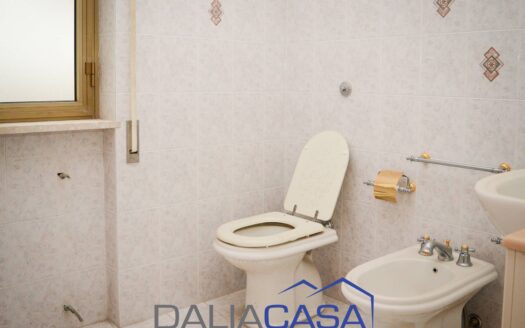 CASA SINGOLA IN VENDITA CASTELFORTE