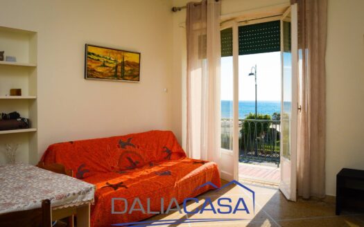 APPARTAMENTO IN VENDITA GAETA