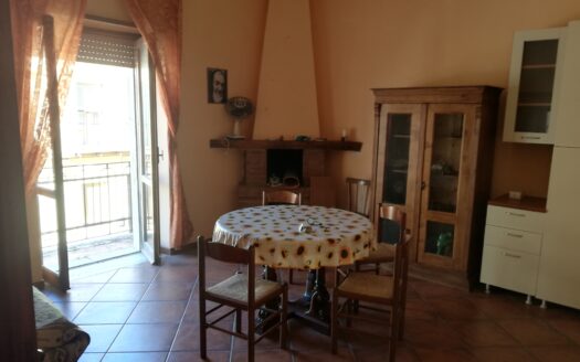 Scauri Trilocale Via Roma