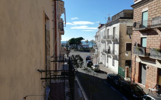 Scauri Trilocale Via Roma