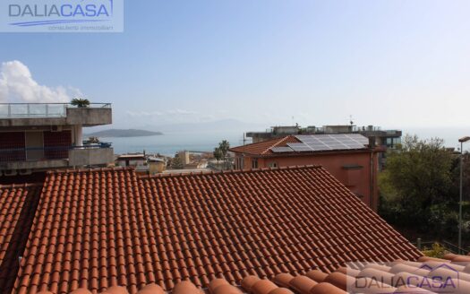 VILLA IN VENDITA FORMIA