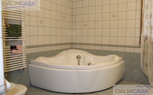 VILLA IN VENDITA FORMIA