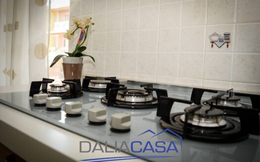 VILLETTA A SCHIERA IN VENDITA FORMIA