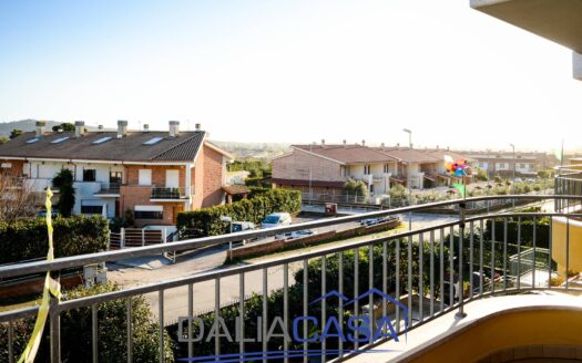 VILLETTA A SCHIERA IN VENDITA FORMIA