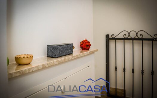 VILLETTA A SCHIERA IN VENDITA FORMIA