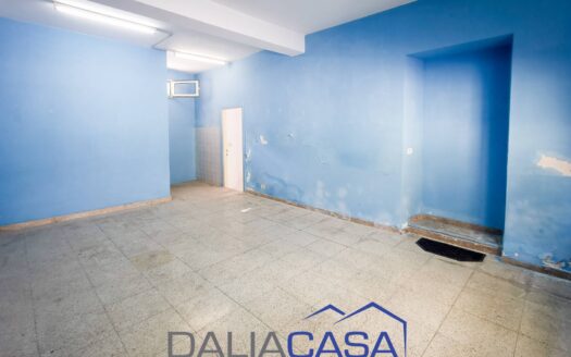 LOCALE COMMERCIALE IN AFFITTO FORMIA