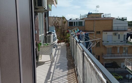 Vendesi appartamento in zona San Pietro – Formia